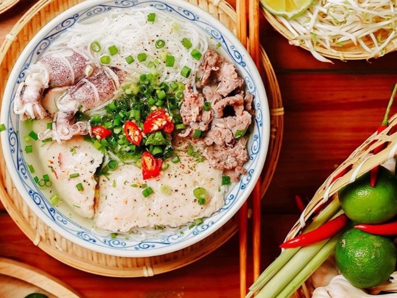 富國島特色米粉湯+甘蔗汁